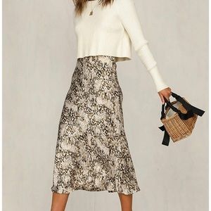 Leopard Print Midi Skirt